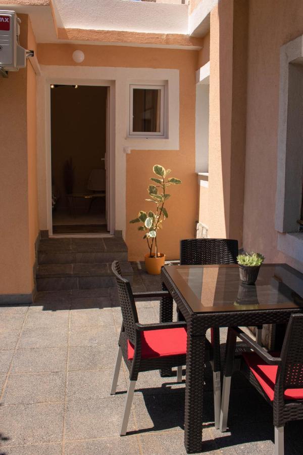 Luxury Studio Apartment Mostar Buitenkant foto